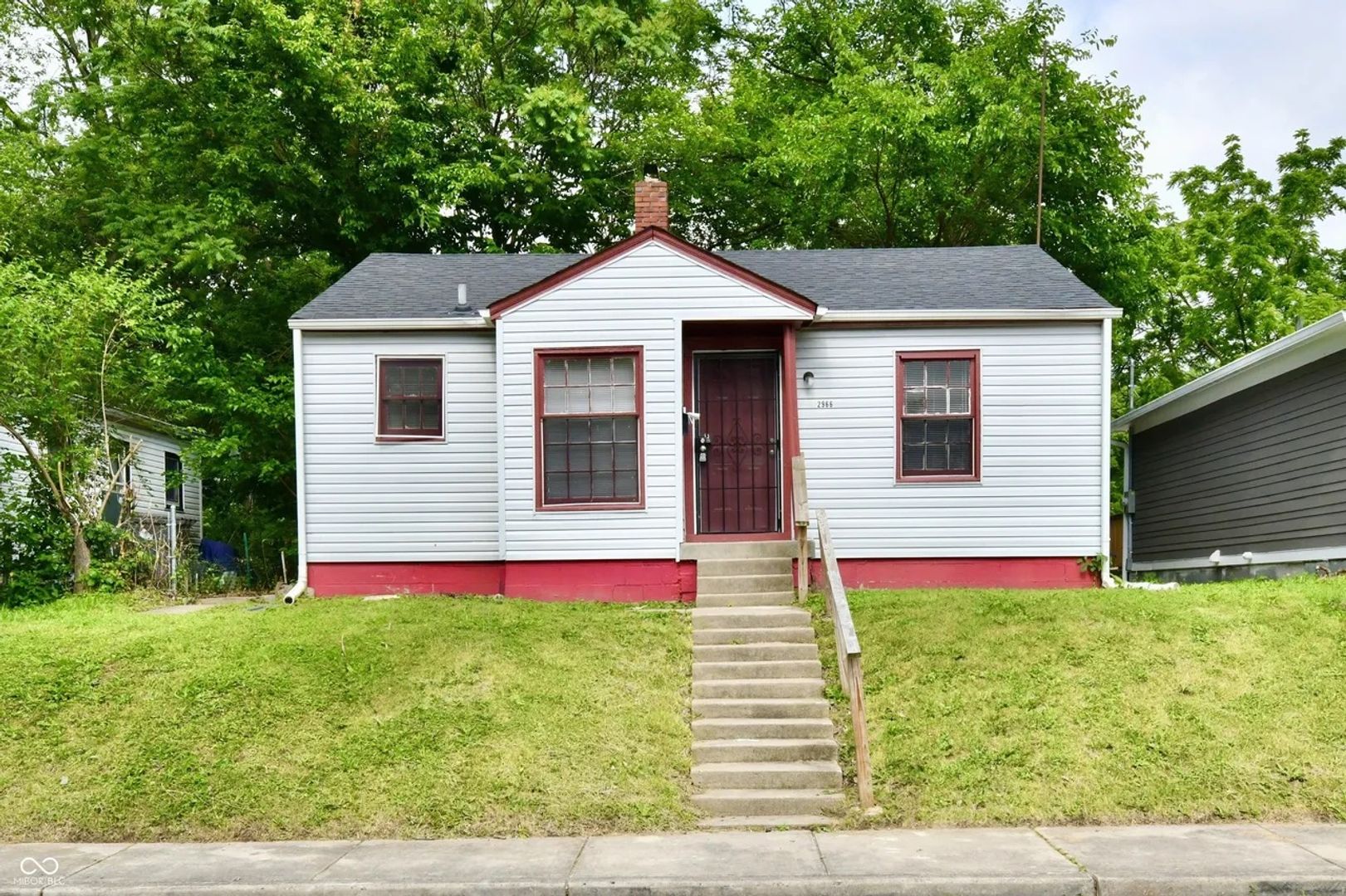 indianapolis House: 2966 N Olney St