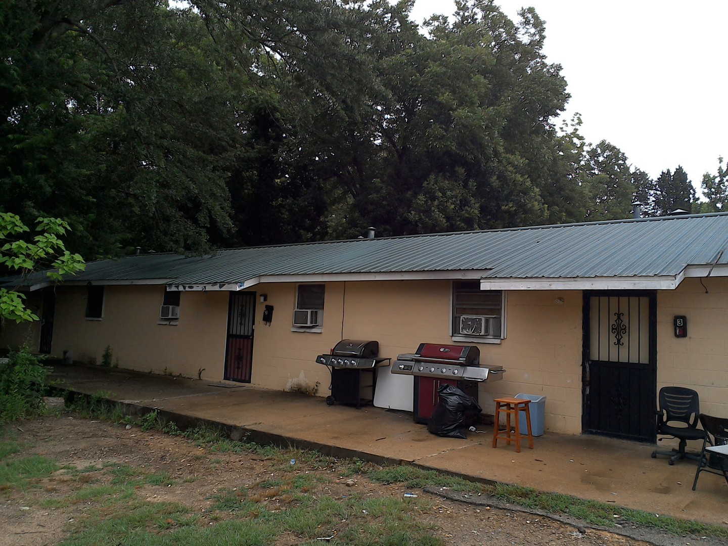 Columbus Apartment: 4915 11th Avenue 1-3