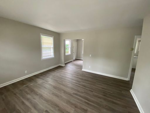 Listing photo thumbnail