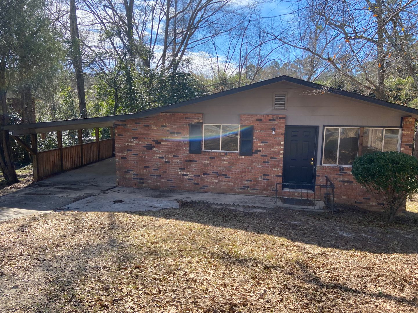 Columbus House: 4822 Wellborn Drive