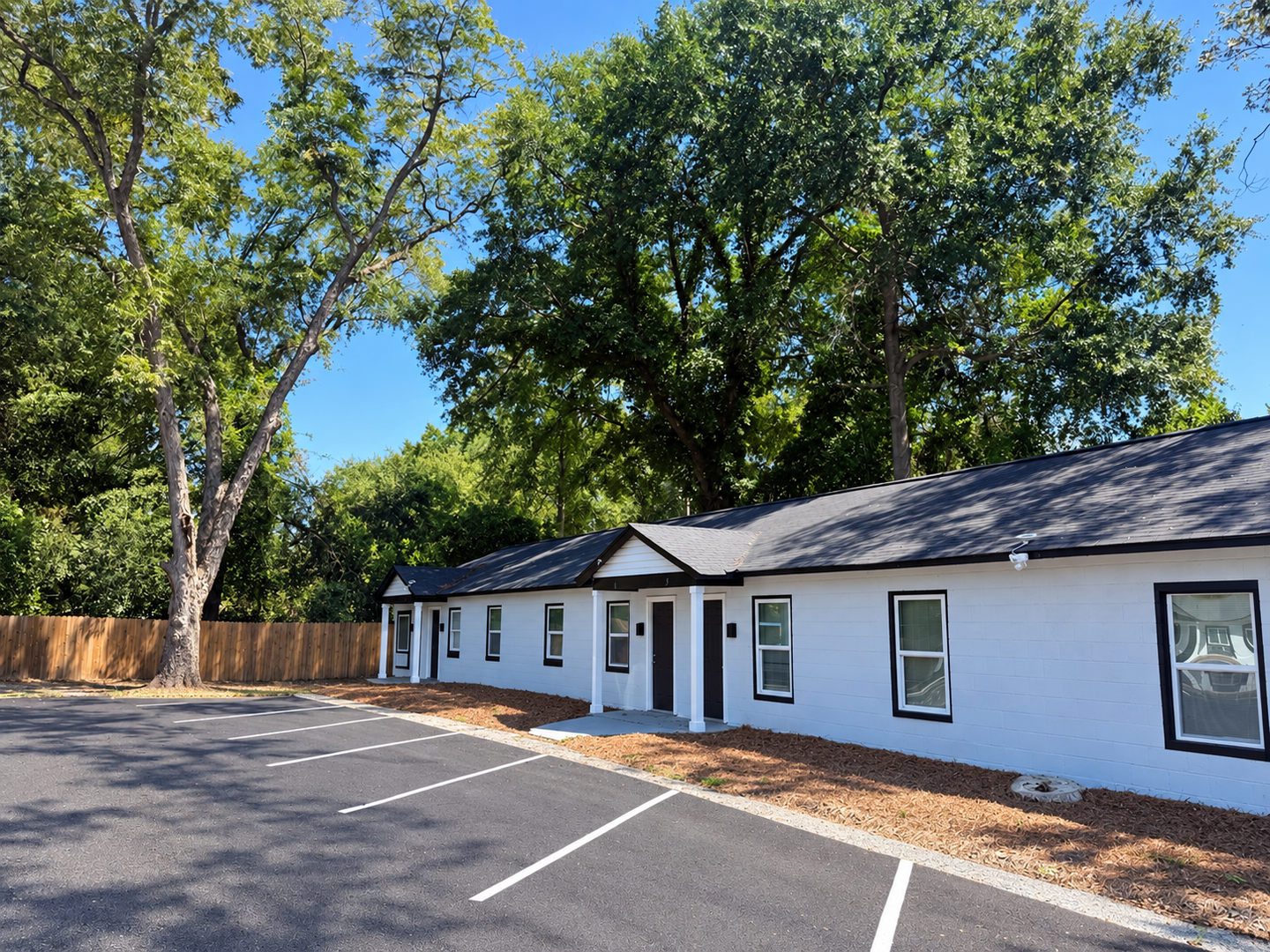 Columbus Apartment: 2613 Cusseta Road