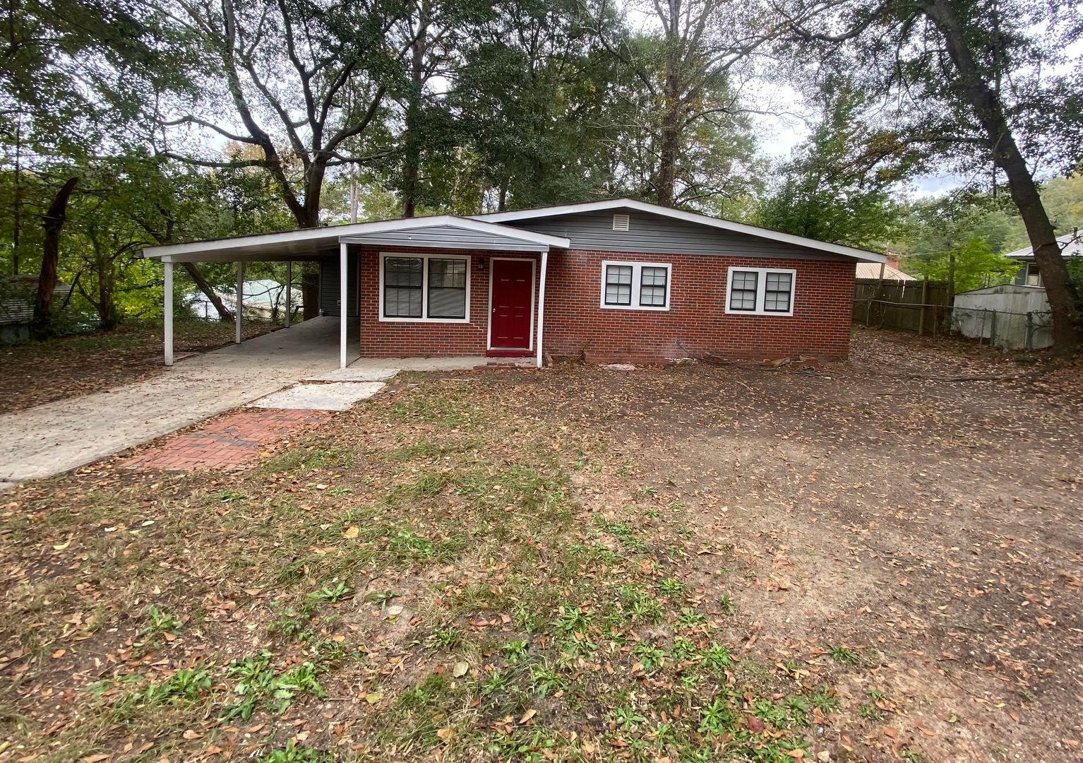 Columbus House: 1236 Sturkie Avenue