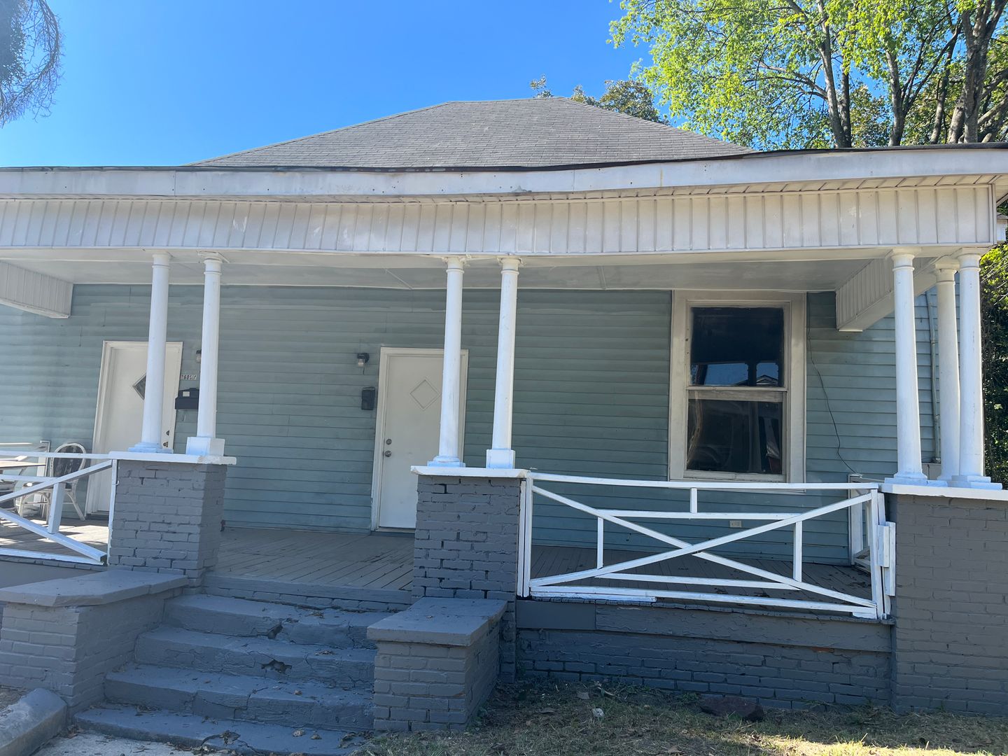 Columnbus House: 2605 Jones Avenue Unit B