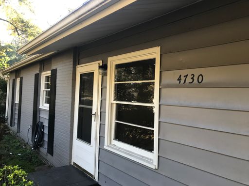 Listing photo thumbnail