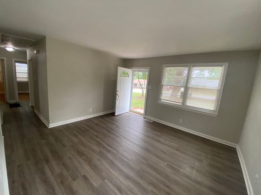 Listing photo thumbnail