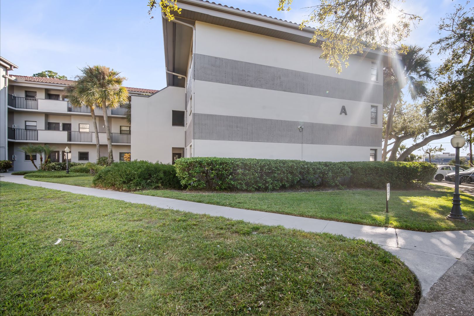 Clearwater Condo: 2650 Countryside Blvd #A310