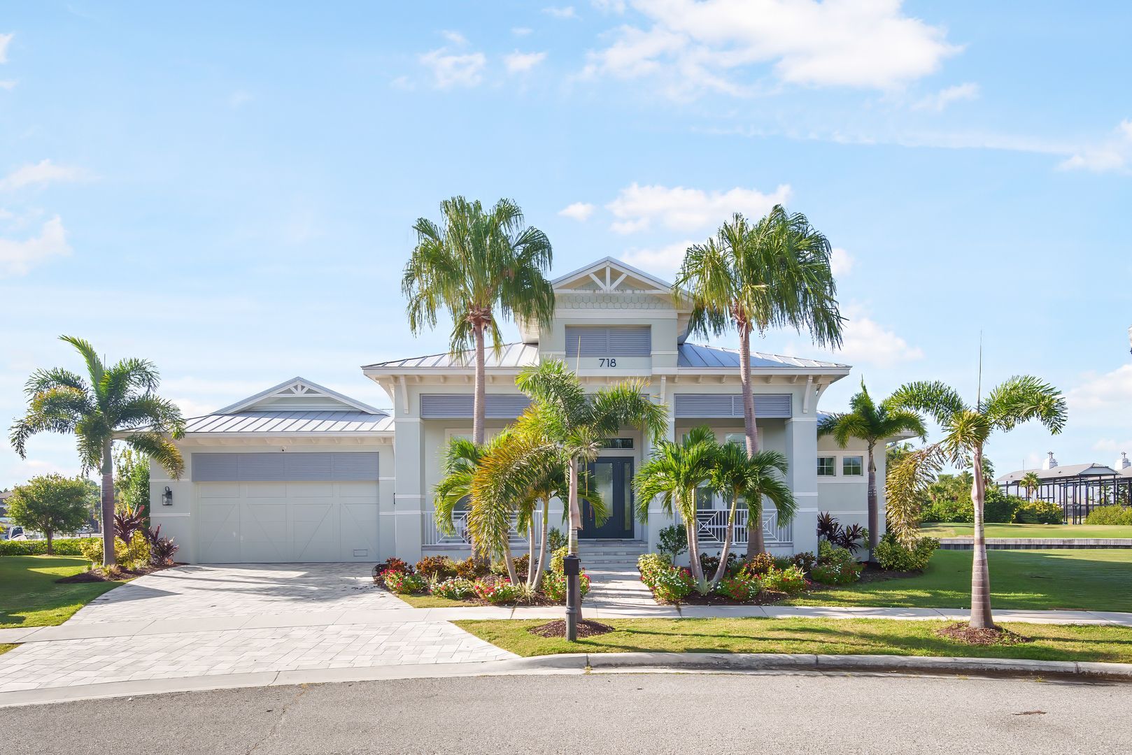 Apollo Beach House: 718 Pinckney Dr