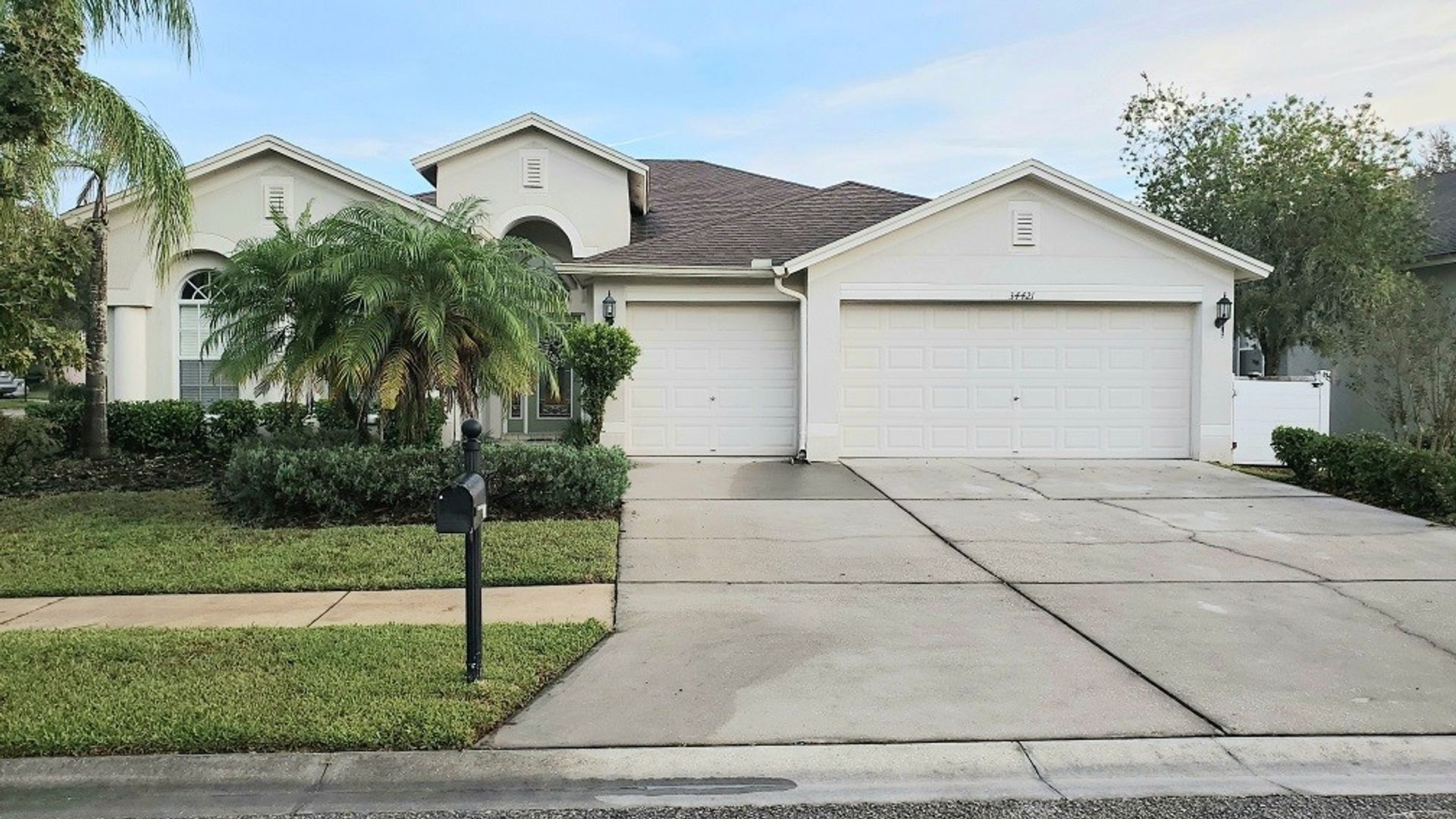 Wesley Chapel House: 34421 Blue Ash Ct
