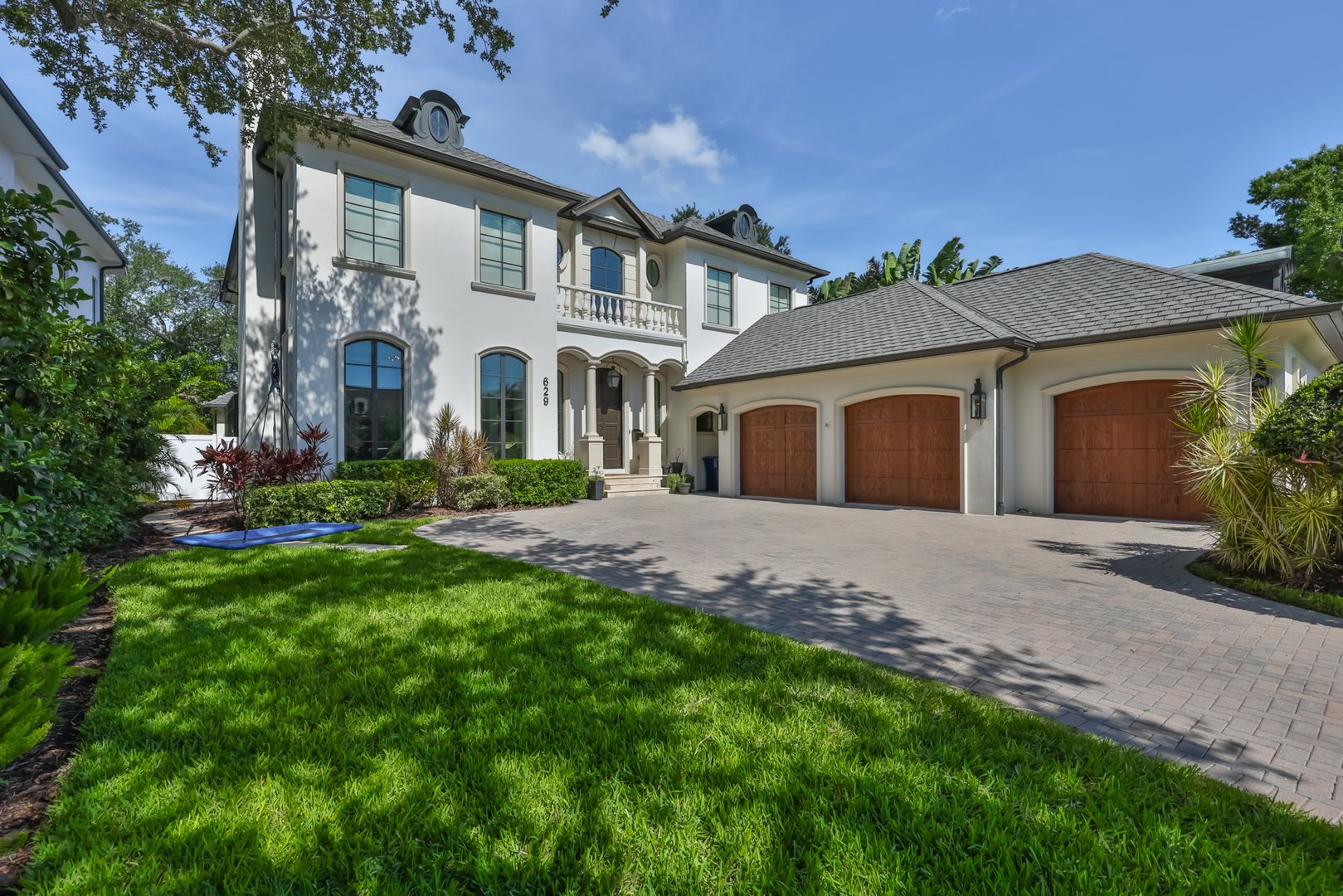 Tampa House: 629 Riviera Dr