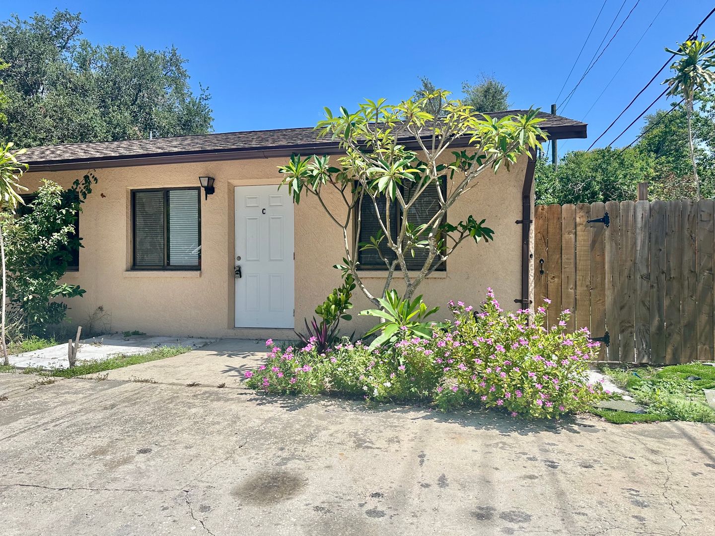 Largo House: 3635 135th Ave North, Unit C
