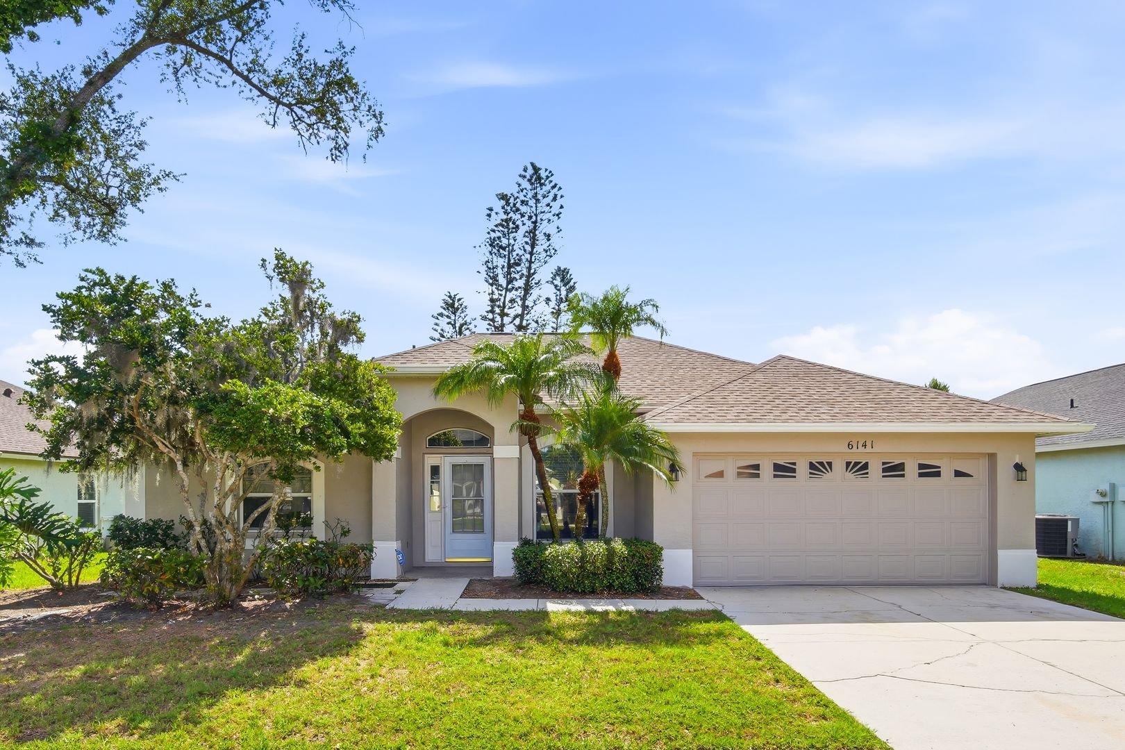 Bradenton House: 6141 36th Lane E