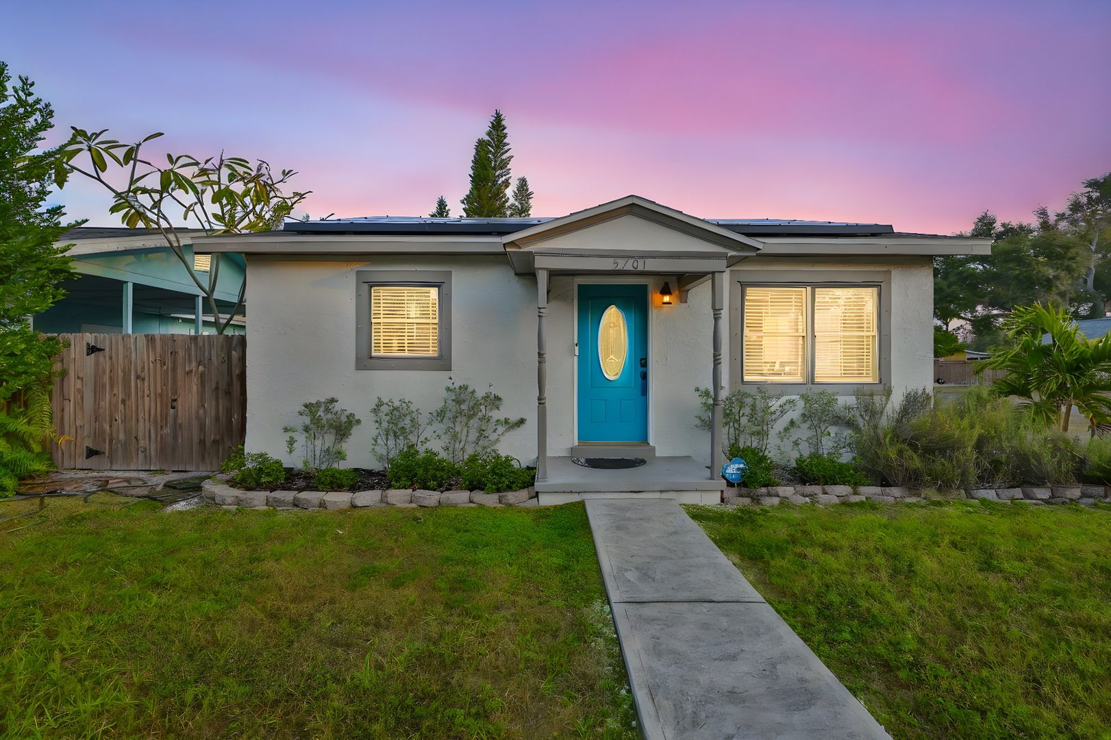 Gulfport House: 5701 12th Ave S