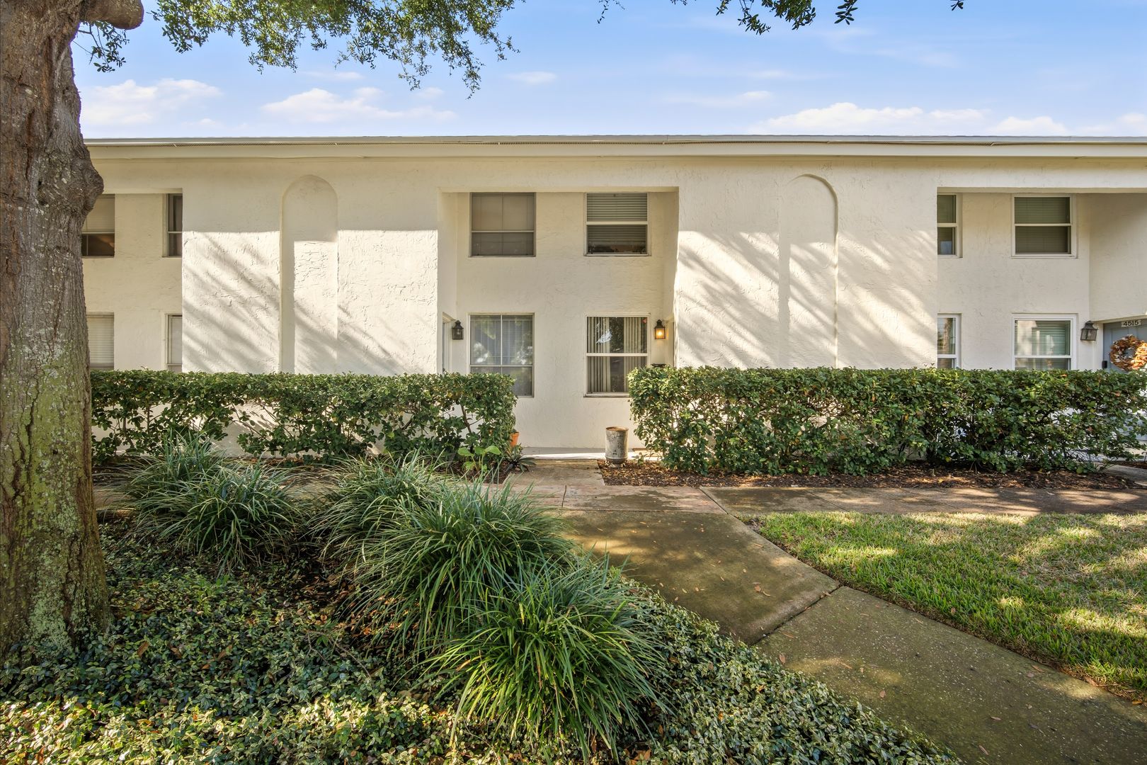 Tampa Townhome: 4521 W La Villa Lane