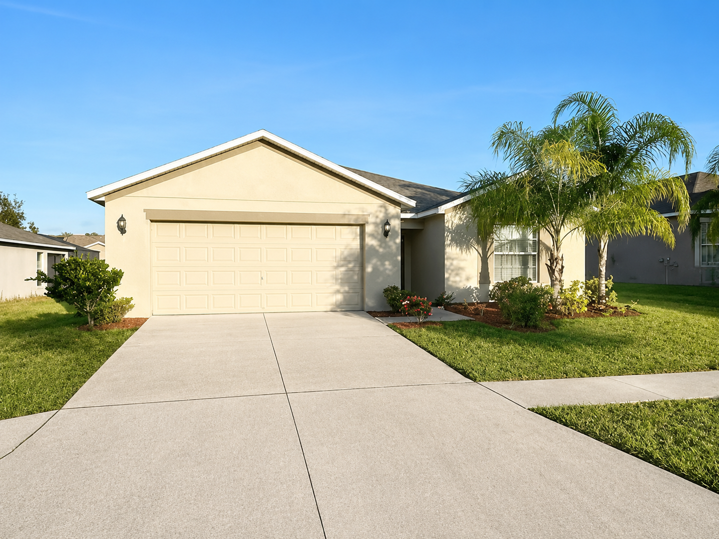 Hudson House: 18686 Dobson Dr