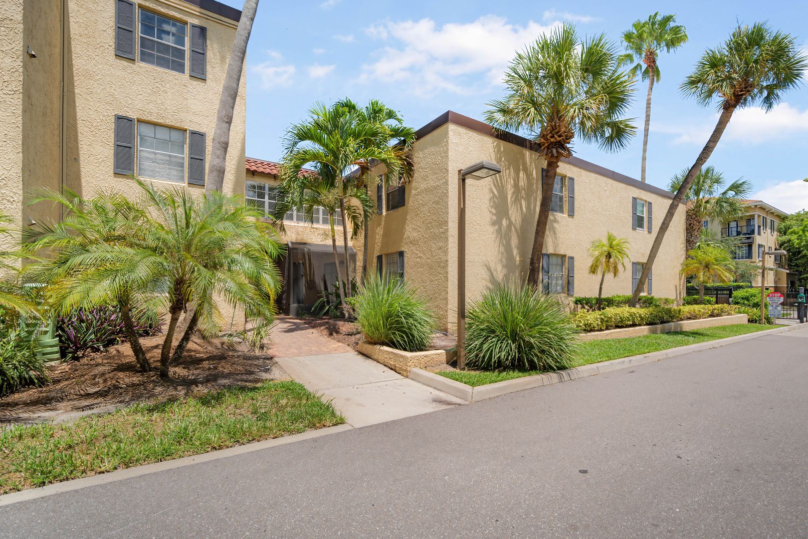 Tampa Condo: 5305 San Sebastian Court, #125