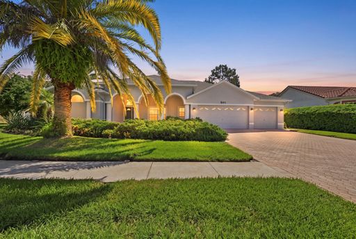 Gorgeous Executive Style pool home in Tarpon Springs! – photo 1