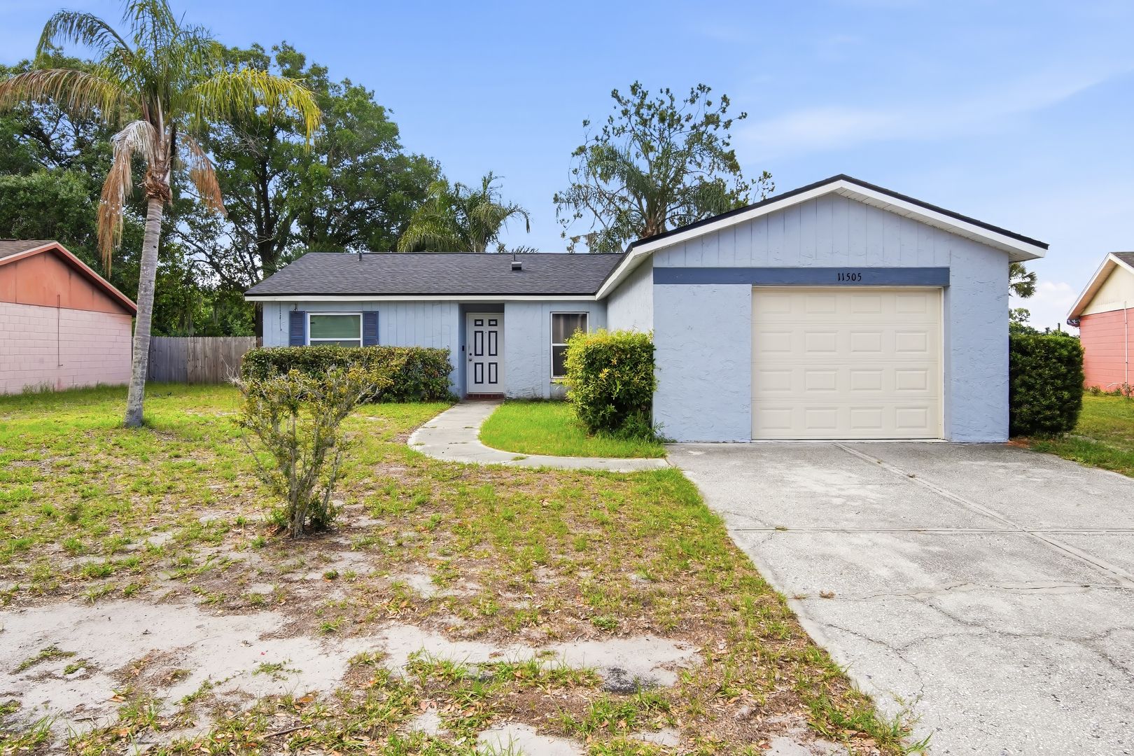 Riverview House: 11505 Paperwood Pl