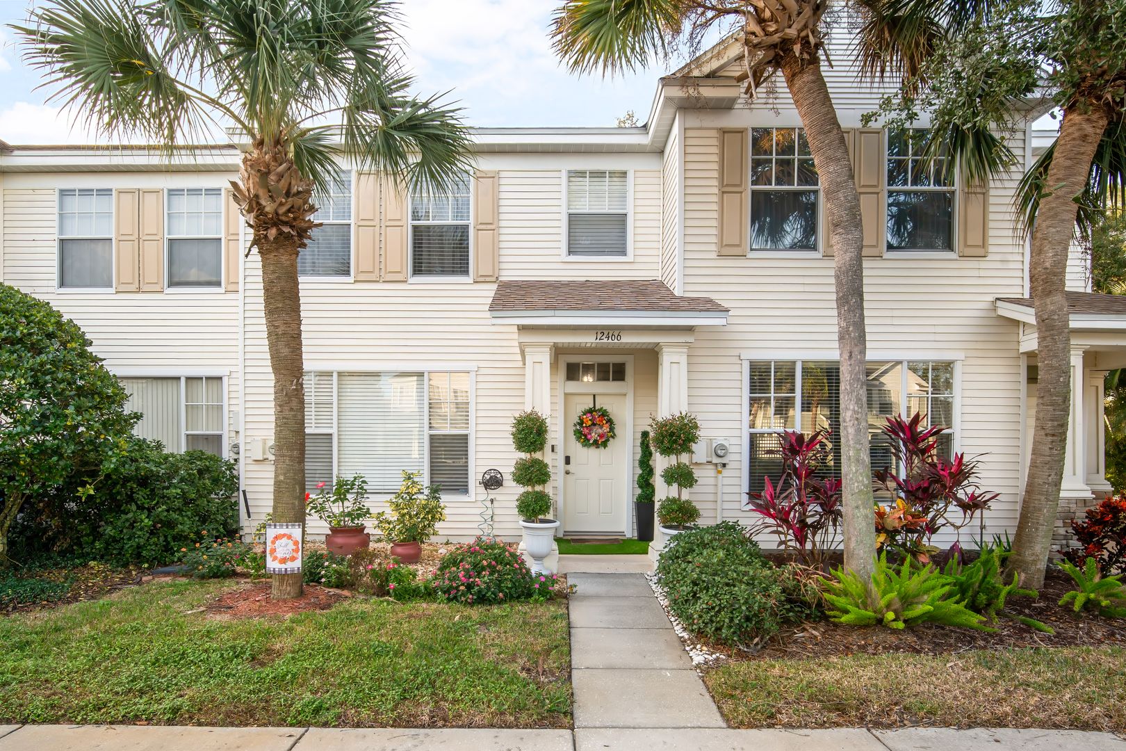 Tampa Townhome: 12466 Country White Circle