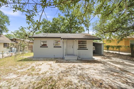 Newly Renovated 2BR Single-Family Home in Tampa – No HOA & Pet Friendly** – photo 1
