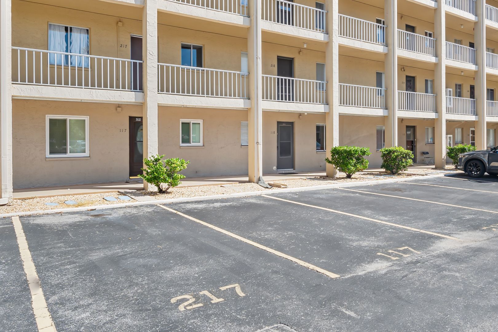 Bradenton Condo: 3592 Lake Bayshore Drive #217