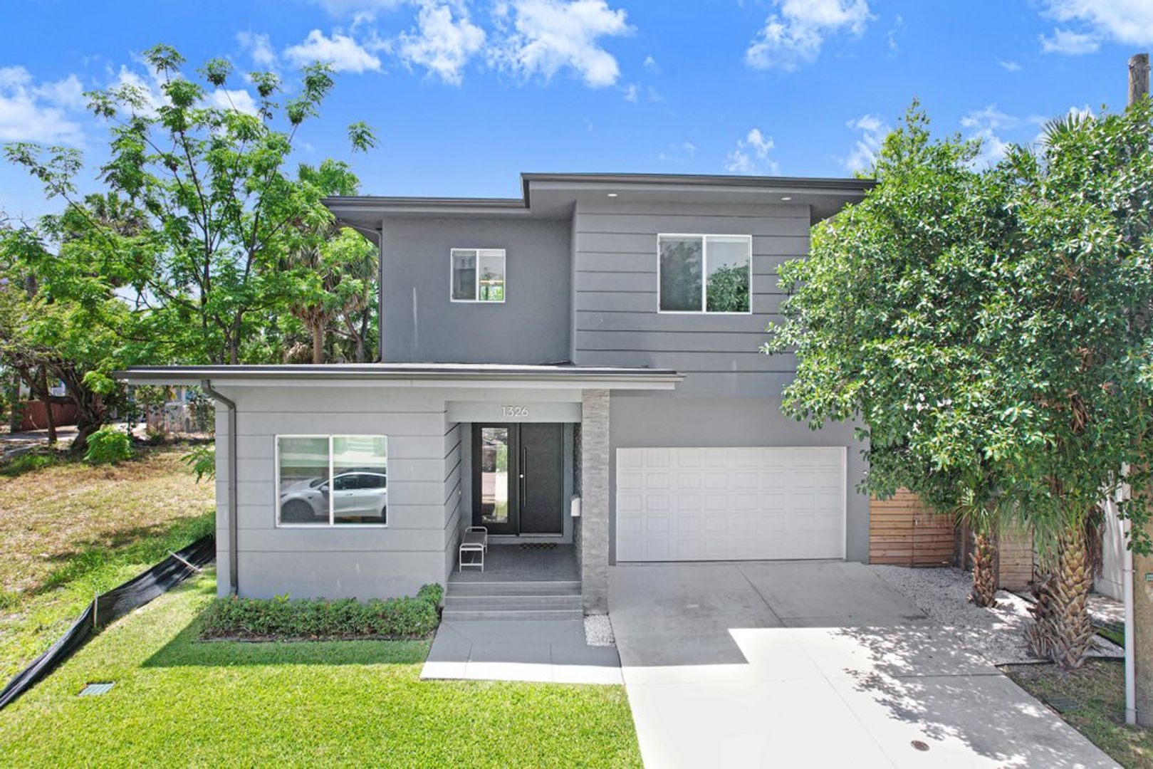 Tampa House: 1324 W Fig St