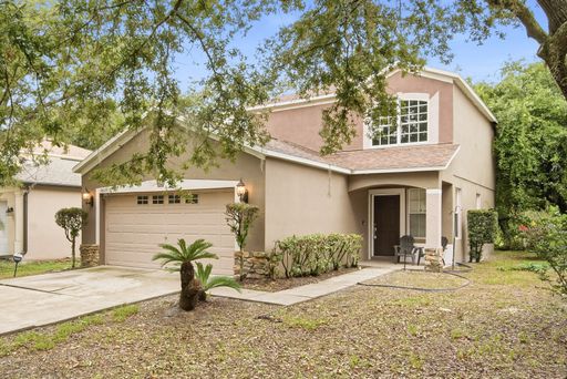 Two-story 4BR/2BA New Tampa home with pond view. – photo 1