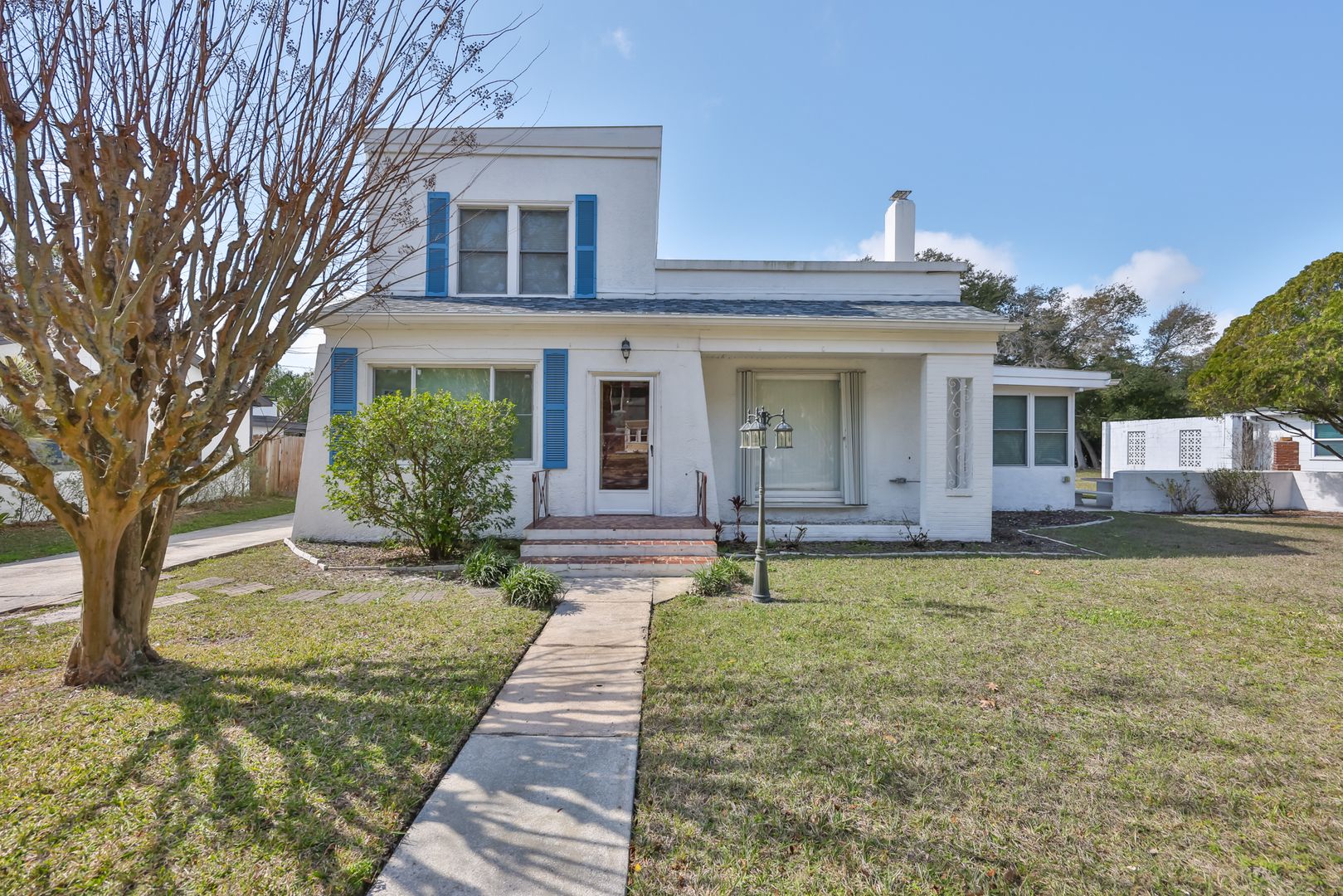 Clearwater House: 310 Cincinnati Pkwy