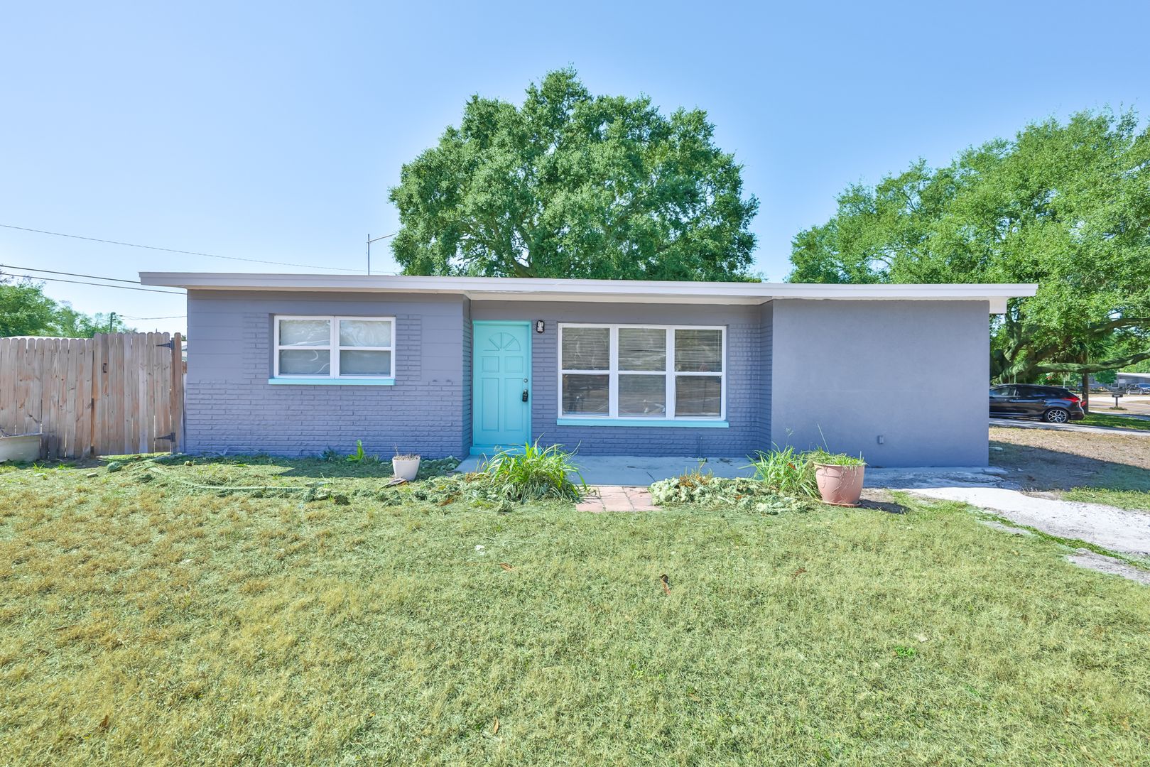 Seminole House: 9300 90th Ave