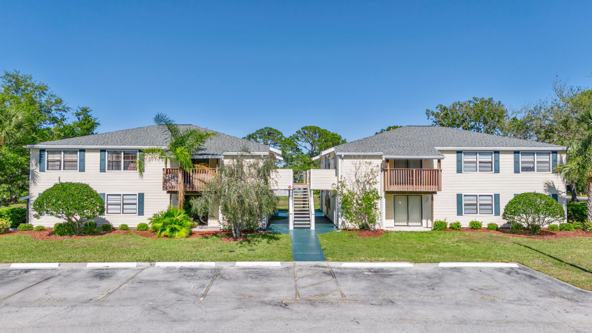 Oldsmar Condo: 122 Loblolly Ct Unit C