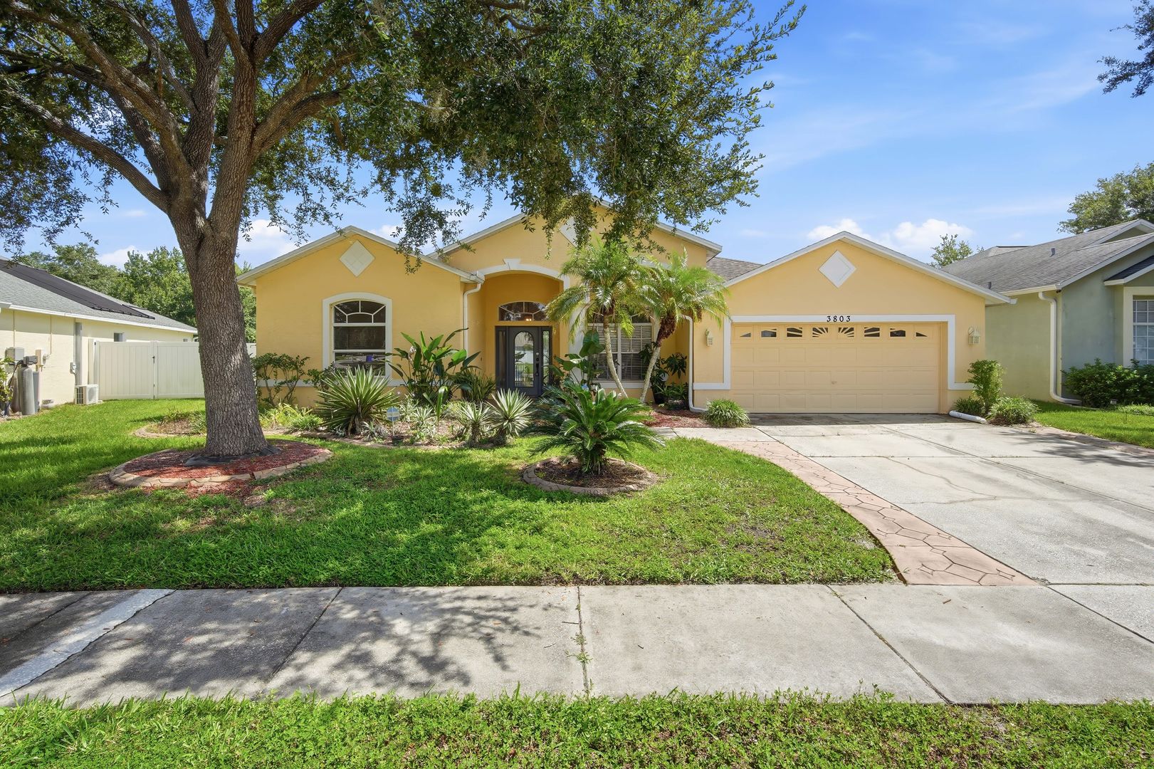 Land O Lakes House: 3803 Grand Forks Dr