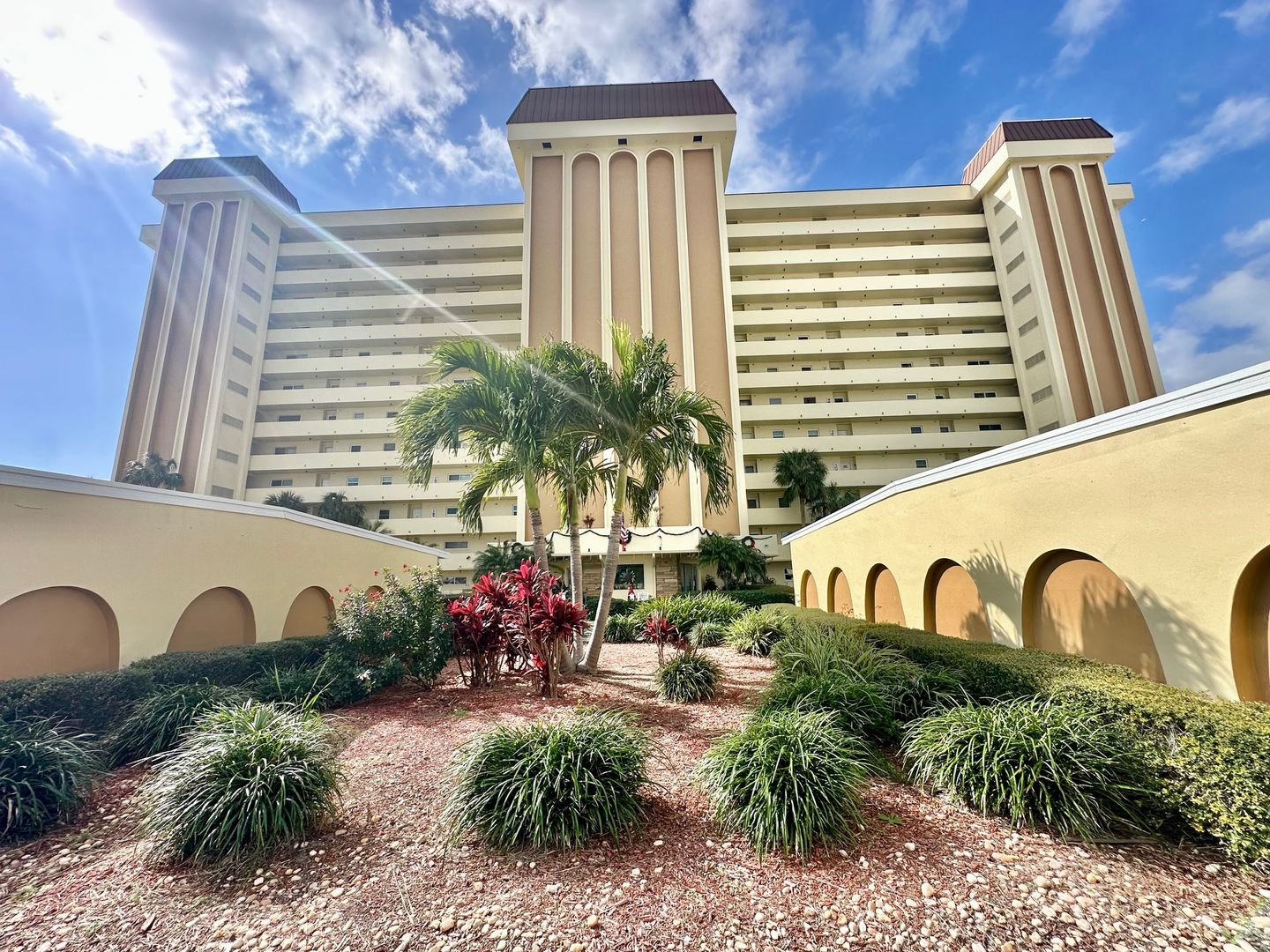 St. Petersburg Condo: 4550 Cove Cir APT 905