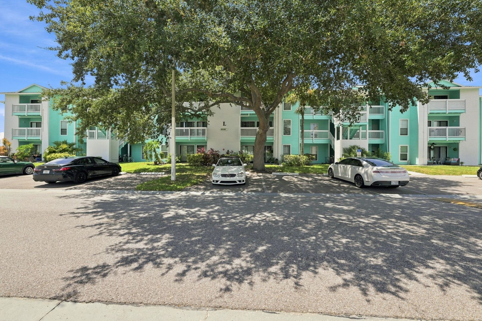 Palm Harbor Condo: 455 Alt 19 S APT L200