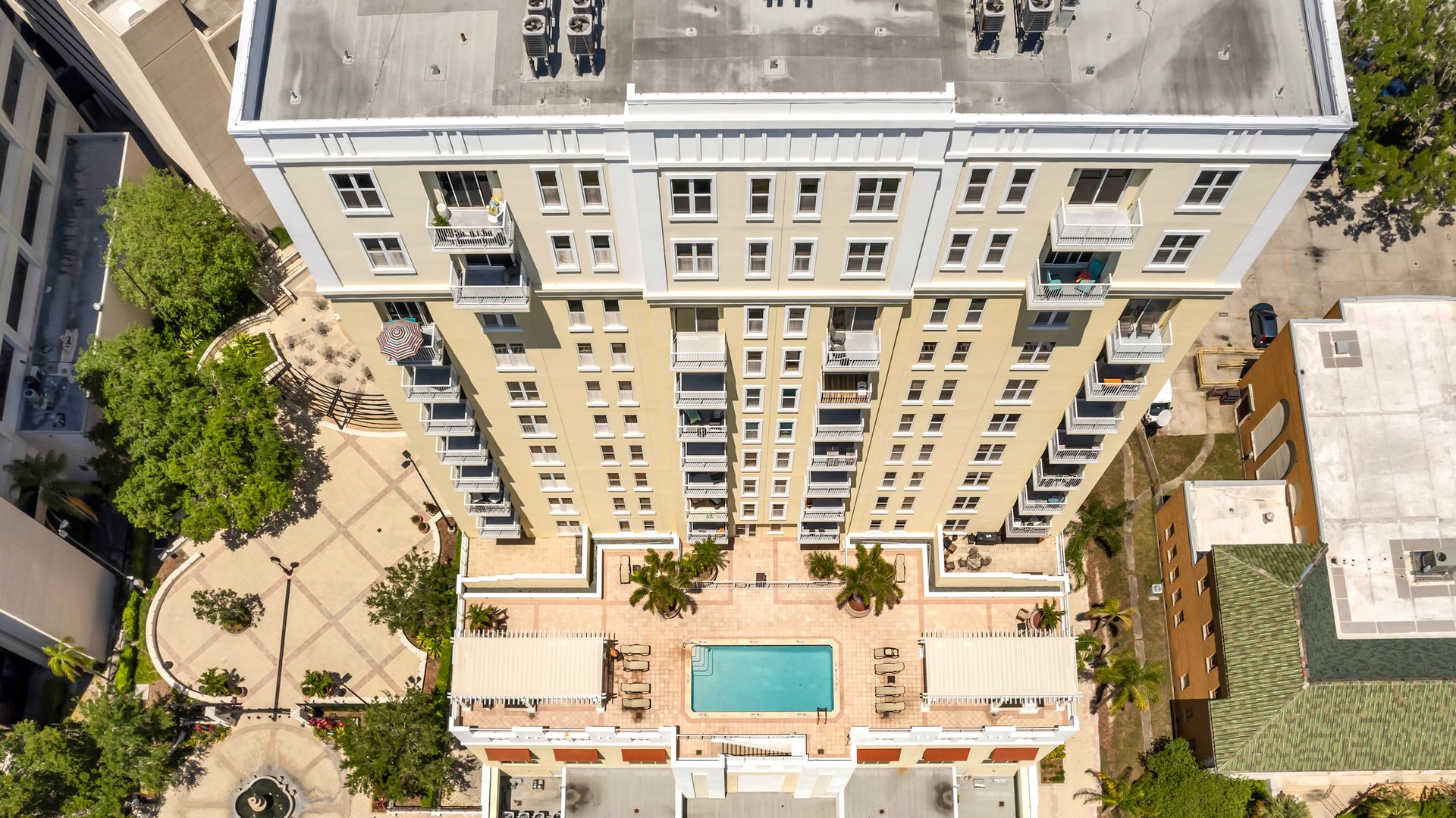 Clearwater Condo: 628 Cleveland St #1204