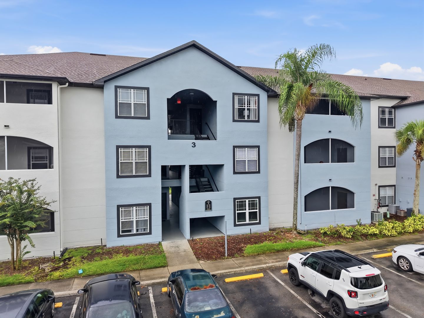 Tampa Condo: 16303 Enclave Village Drive Unit 103