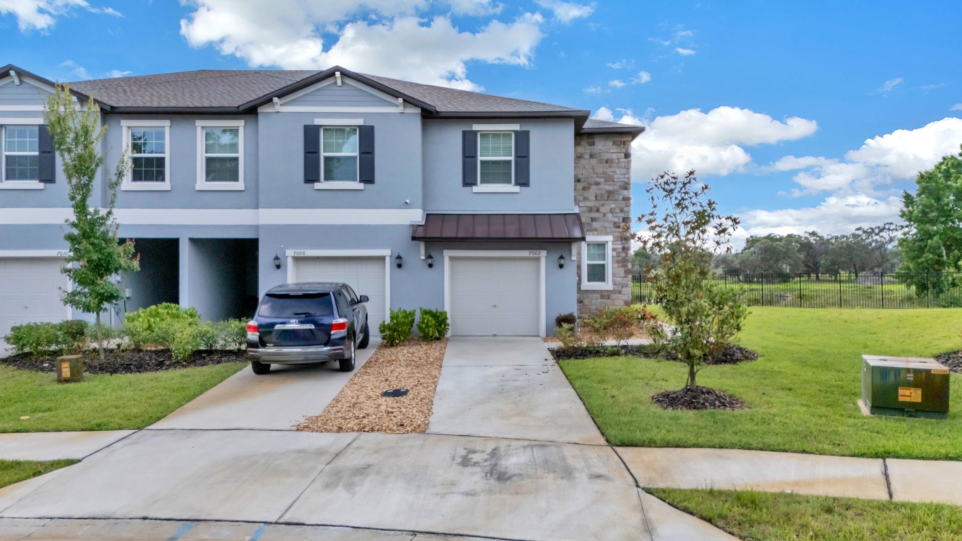 Zephyrhills Townhome: 7002 Ripple Pond Lp