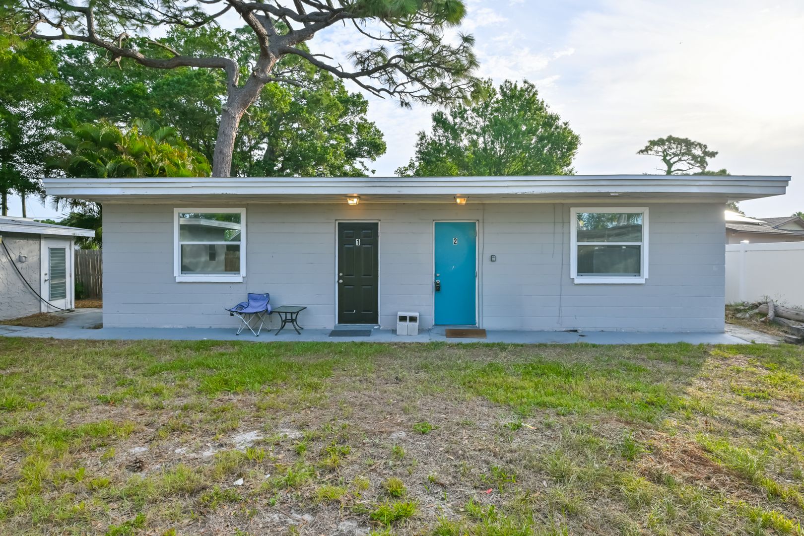 Largo House: 1956 McMullen Rd Apt 2