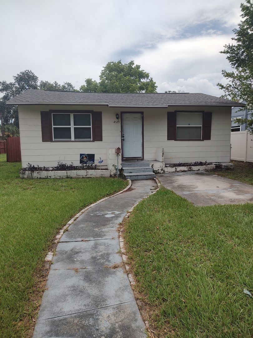 St. Petersburg House: 4525 Emerson Avenue South