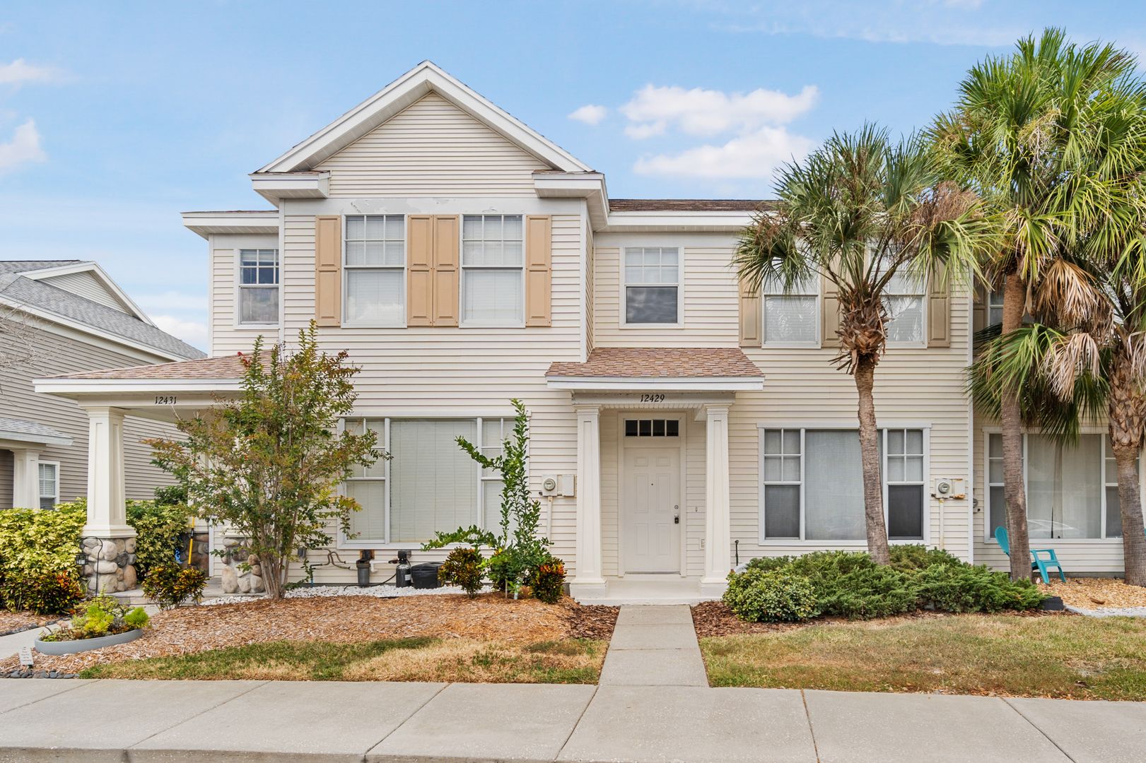 Tampa Townhome: 12429 Country White Cir