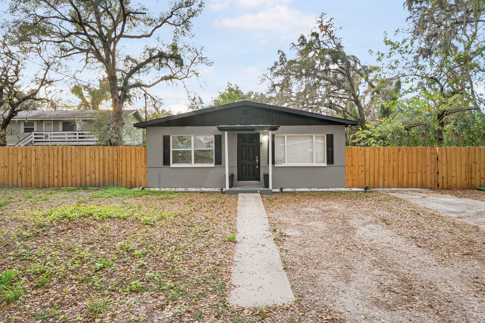 Tampa House: 6428 N 49th St