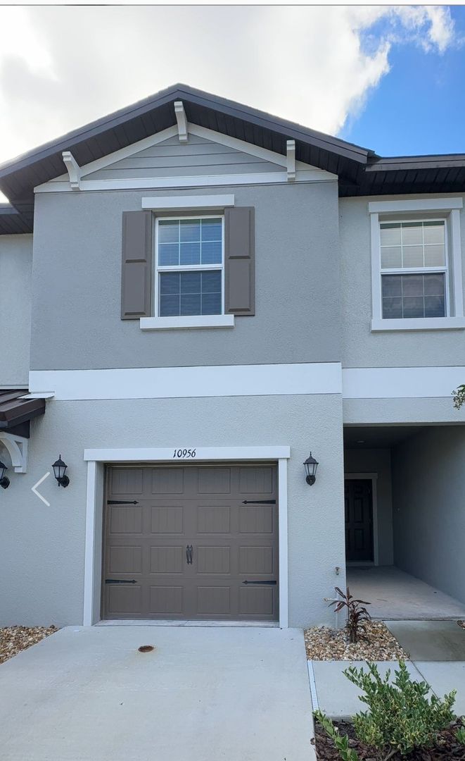 Land O'Lakes Townhome: 10956 Wishing Cloud Rd