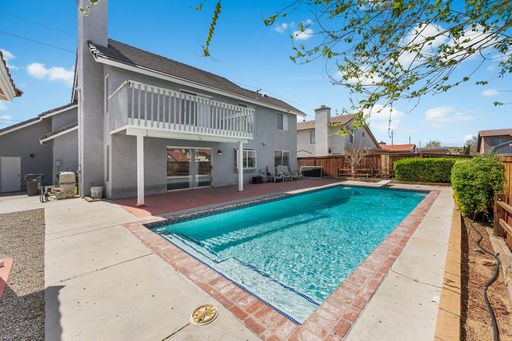 4 Bedroom Pool Home for Rent in West Palmdale! – photo 1