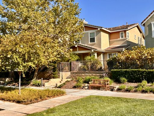 3 Bedroom Home For Lease In Valencia Creekside