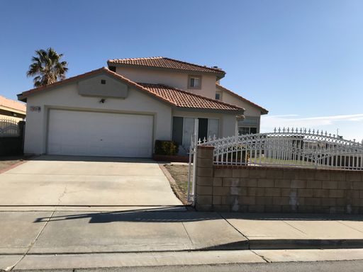 3 Bedroom 3 Bathroom House for Rent in Rosamond