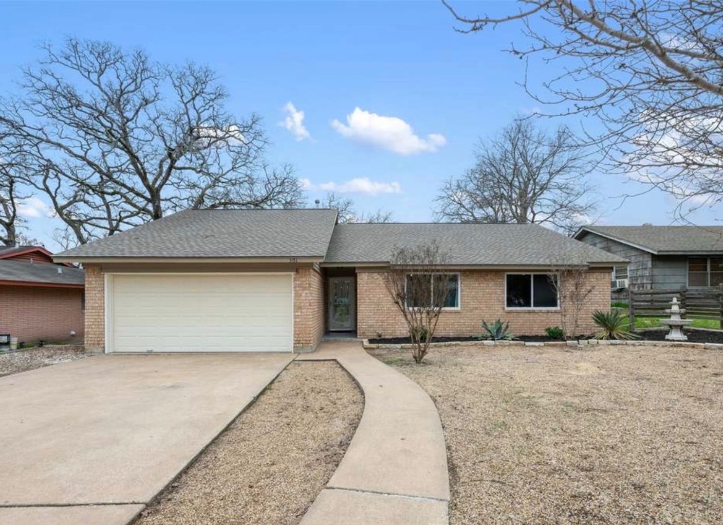Rockdale House: 501 Calhoun Drive