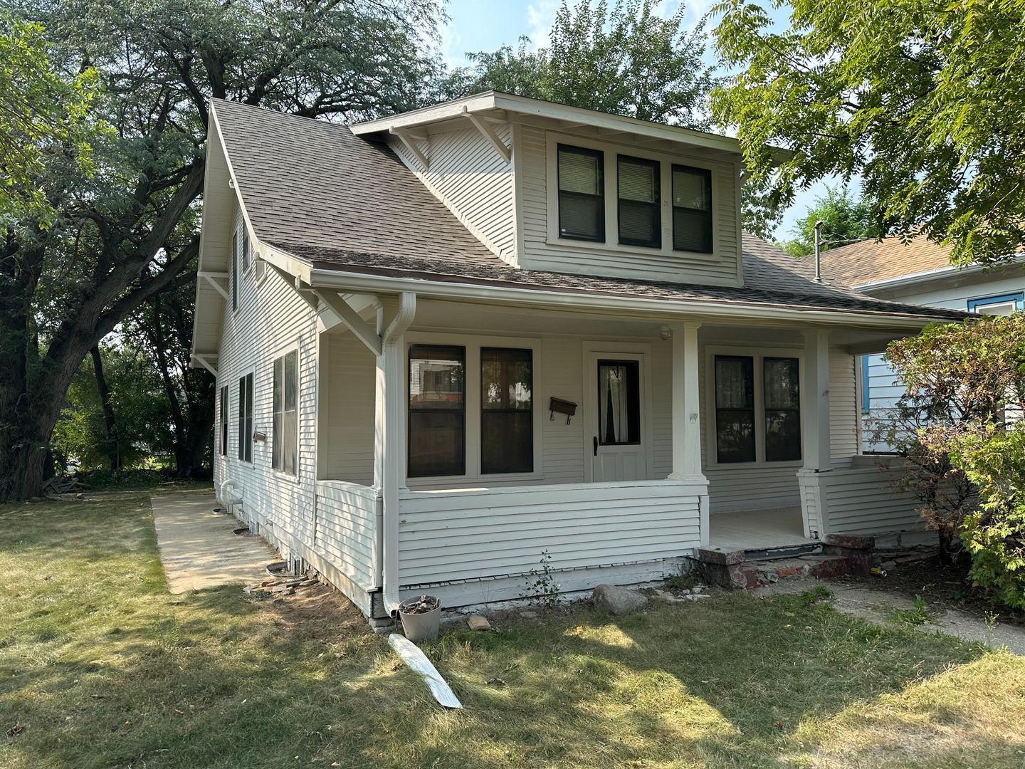 SIOUX CITY House: 719 S FAIRMOUNT ST