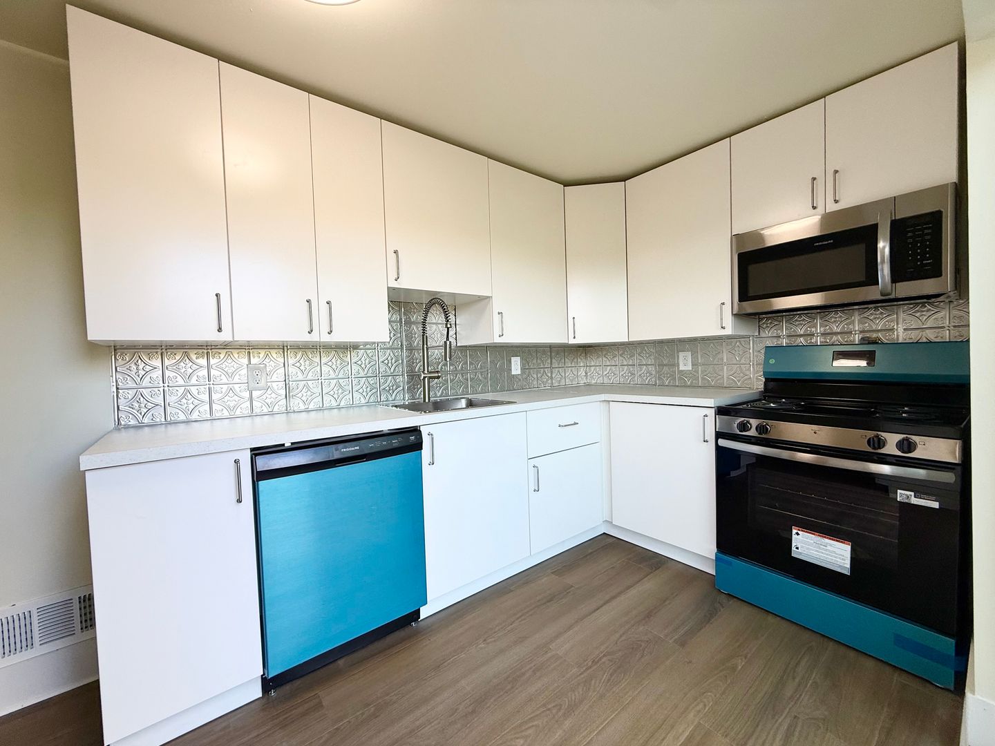 Homestead House: 1705 Martha St