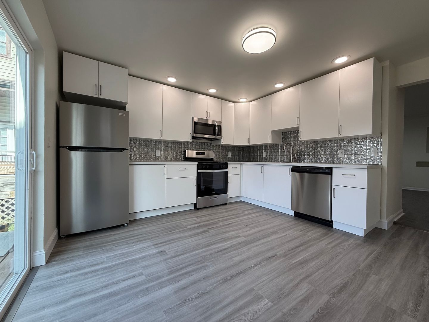 Pittsburgh House: 2406 Arlington Ave