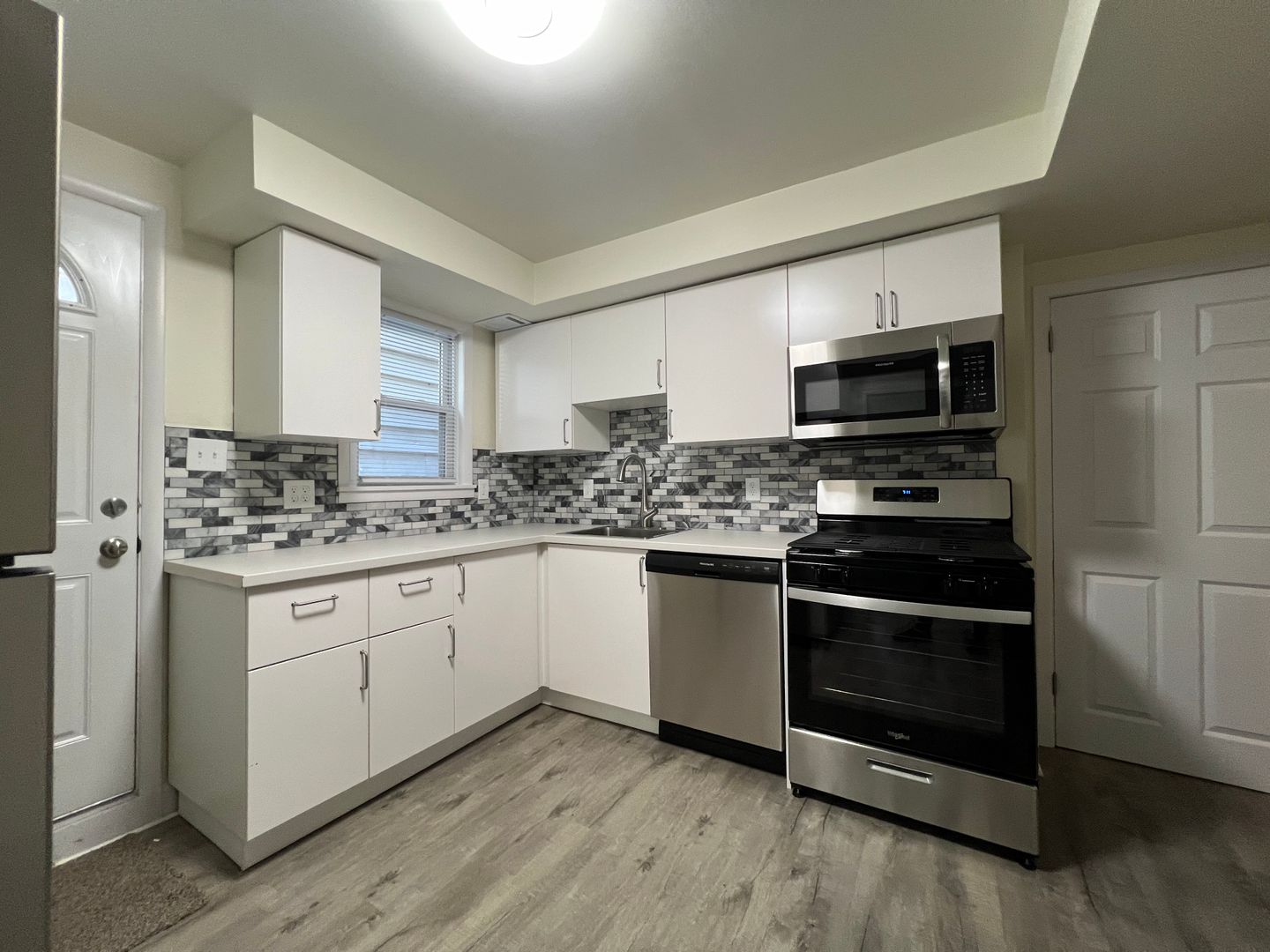 Pittsburgh House: 2677 S 18th St