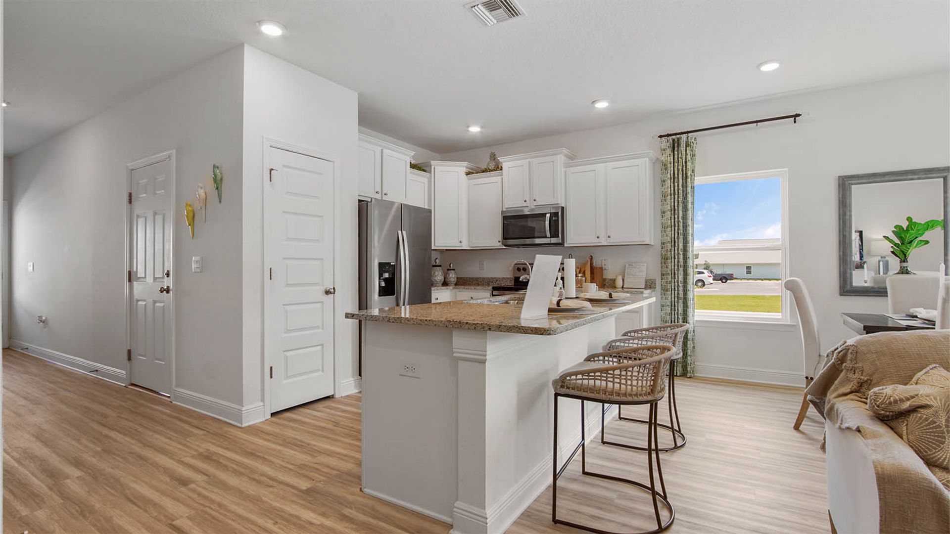 532 Melrose Way 6 of 12