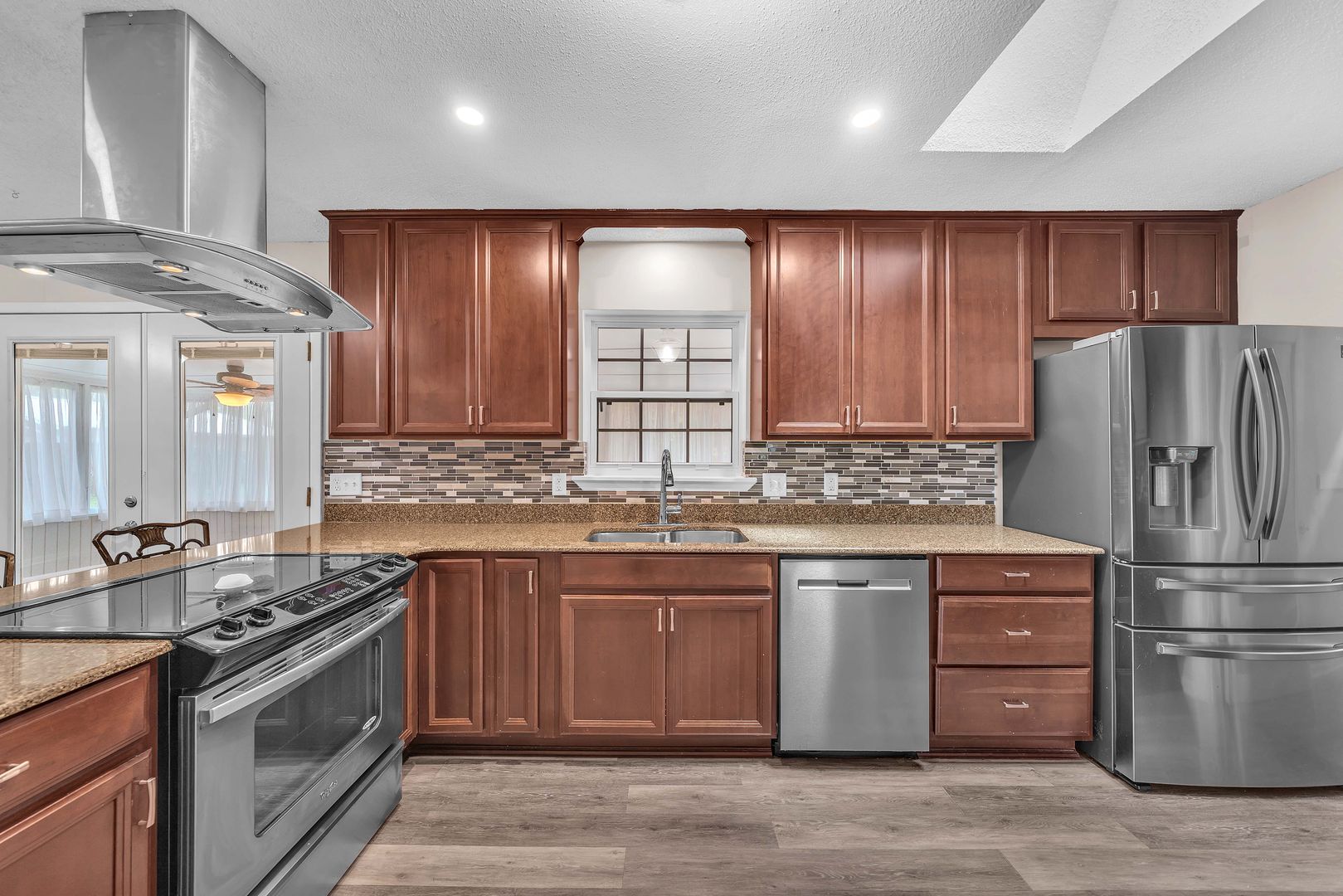 Old Hickory St 627 2 of 8